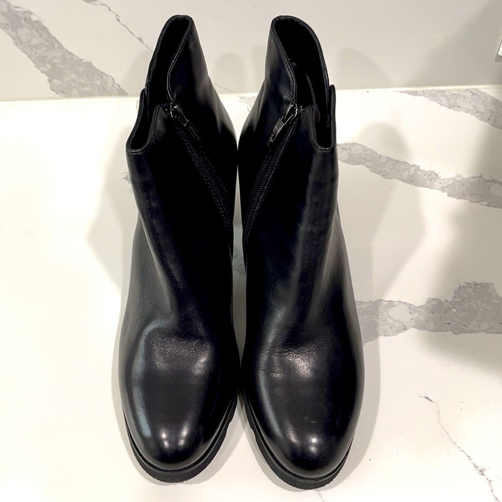 **NEW** Black Bootie WMNS SZ 11